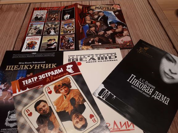 Reading, writing, speaking. Russian language course for advanced students  SLAV